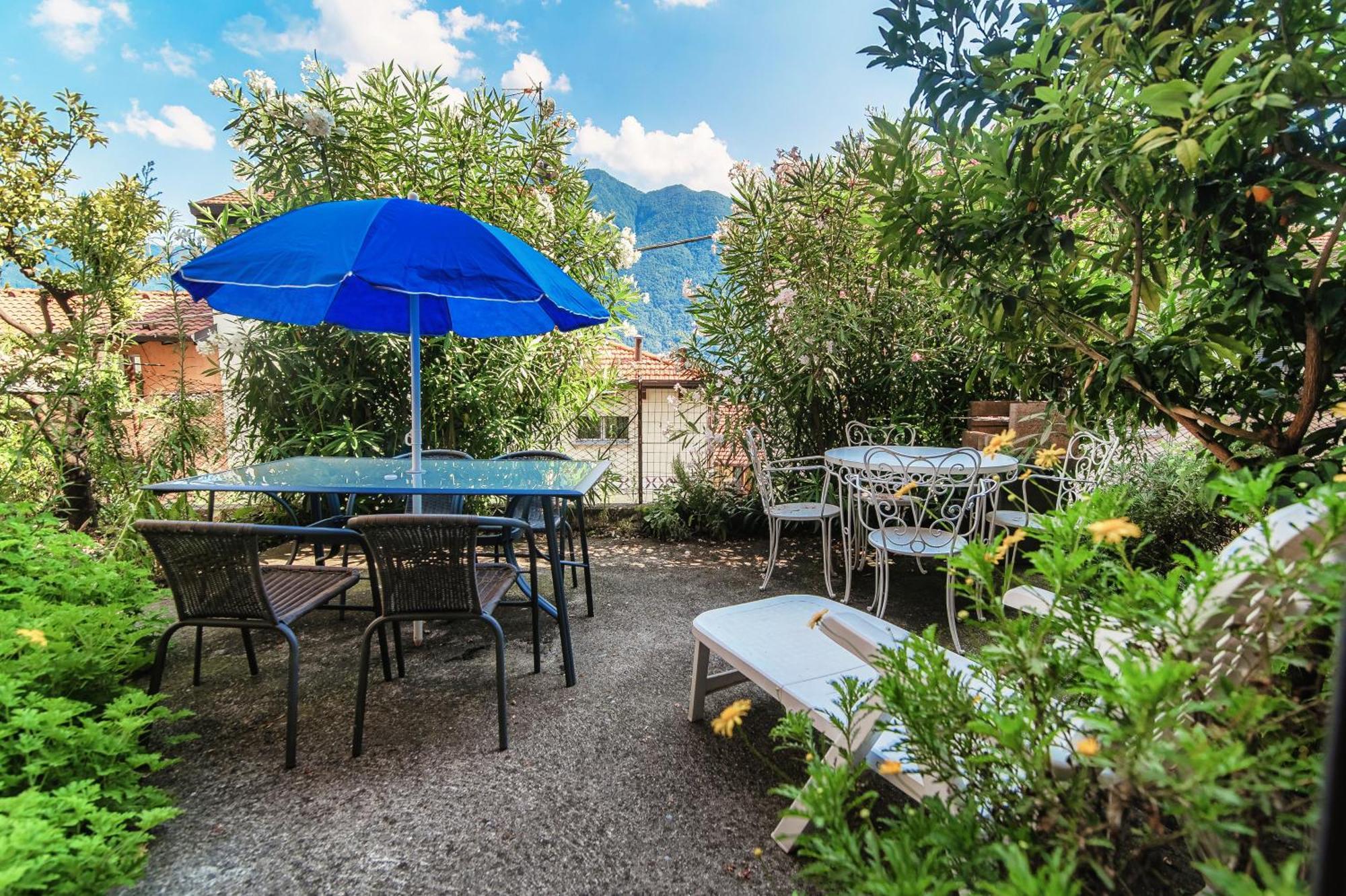 Delizioso Bilocale Vista Lago Colonno Exterior foto